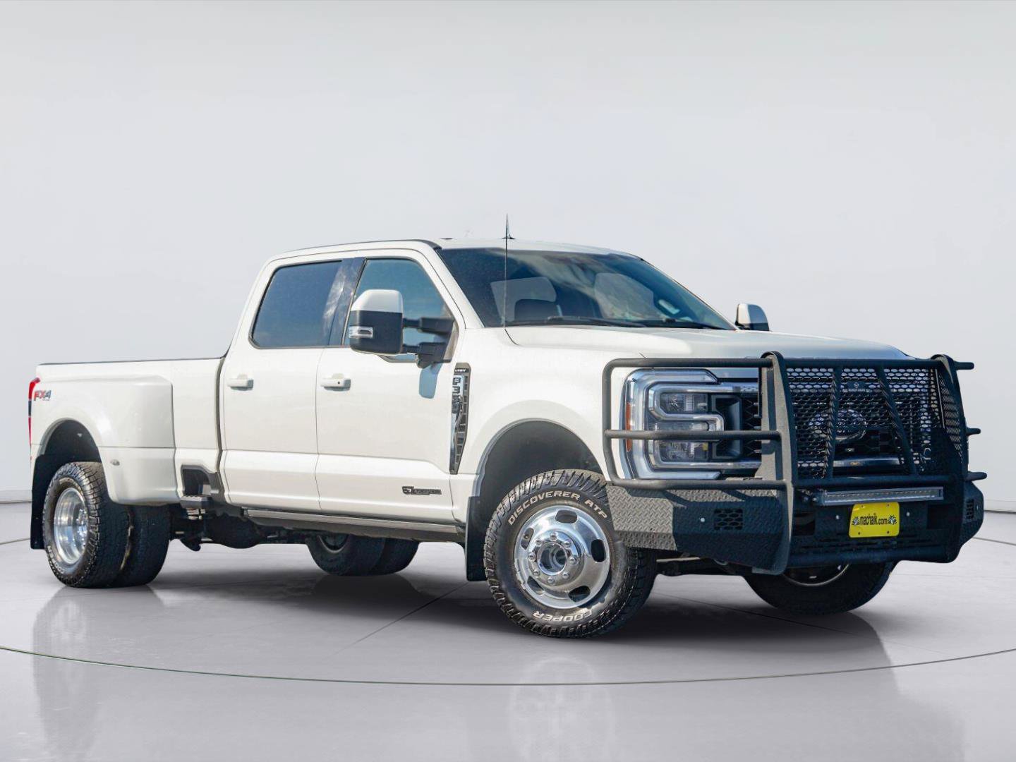 Certified 2023 Ford F350 Lariat w/ Lariat Ultimate Package AWD/4WD image 1