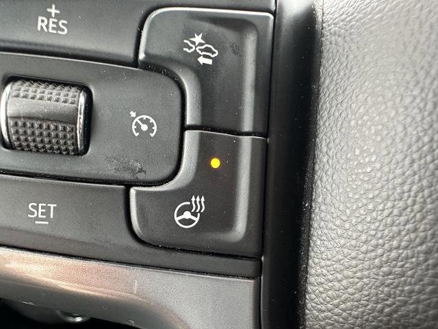 Used 2025 Chevrolet Silverado 2500 LTZ w/ LTZ Premium Package image 31