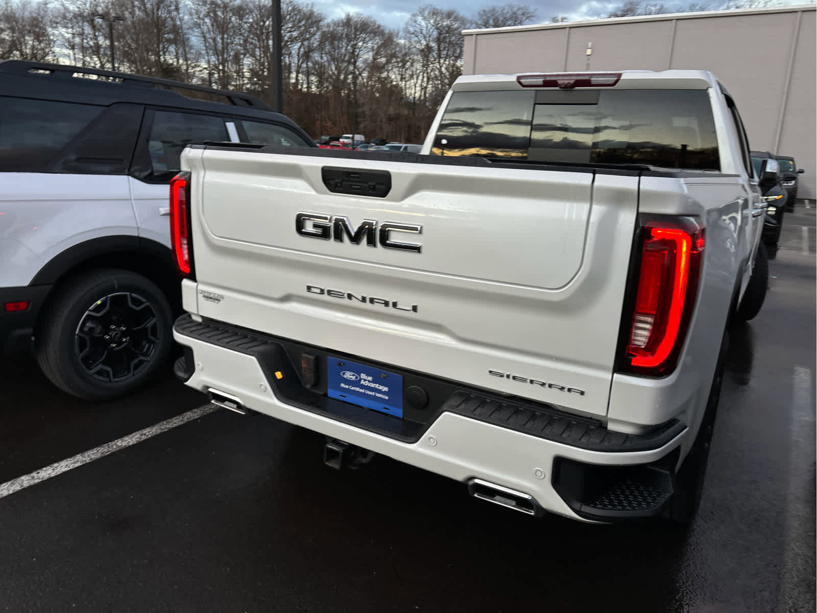 Used 2020 GMC Sierra 1500 Denali w/ Denali Ultimate Package image 36