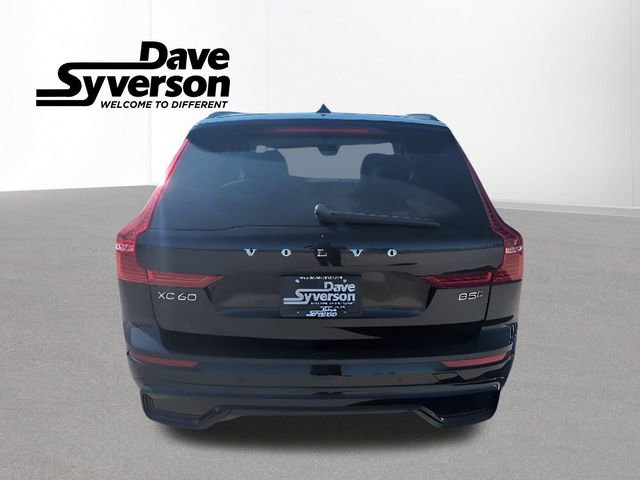 Used 2023 Volvo XC60 B5 Plus image 3