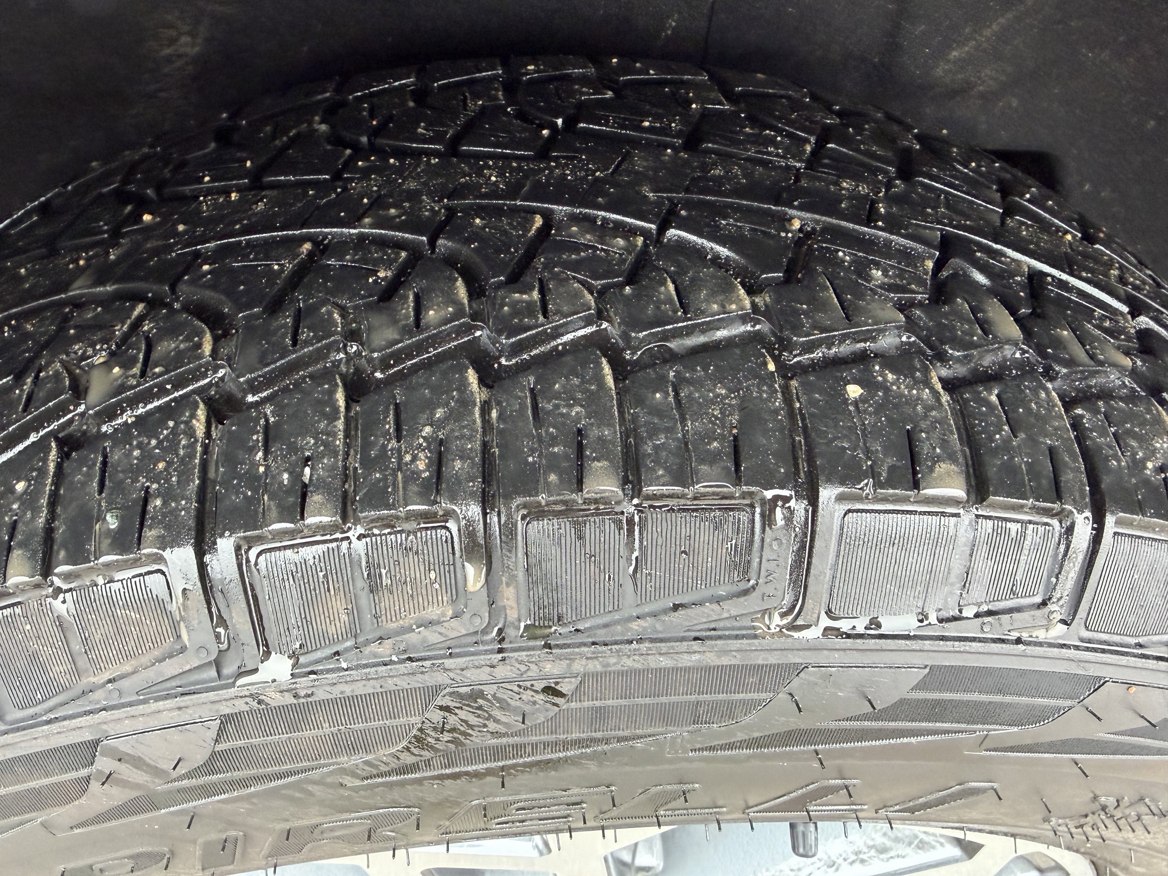 Certified 2025 Ford Expedition Active image 21