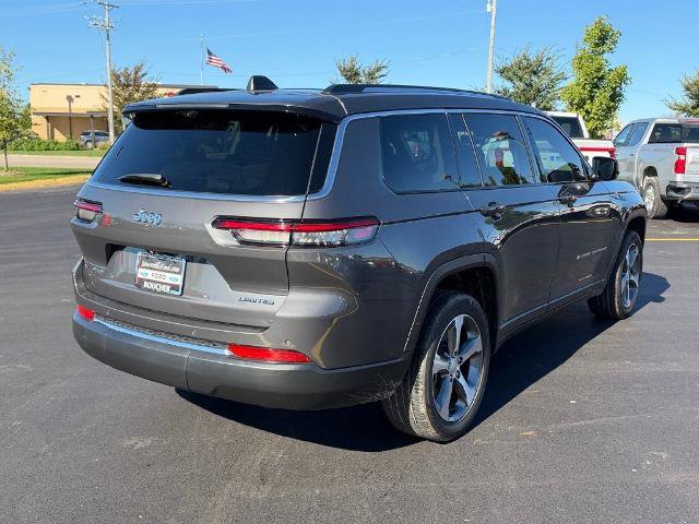 Used 2023 Jeep Grand Cherokee L Limited w/ Luxury Tech Group II AWD/4WD image 4
