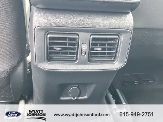 Used 2024 Toyota RAV4 LE AWD/4WD image 17