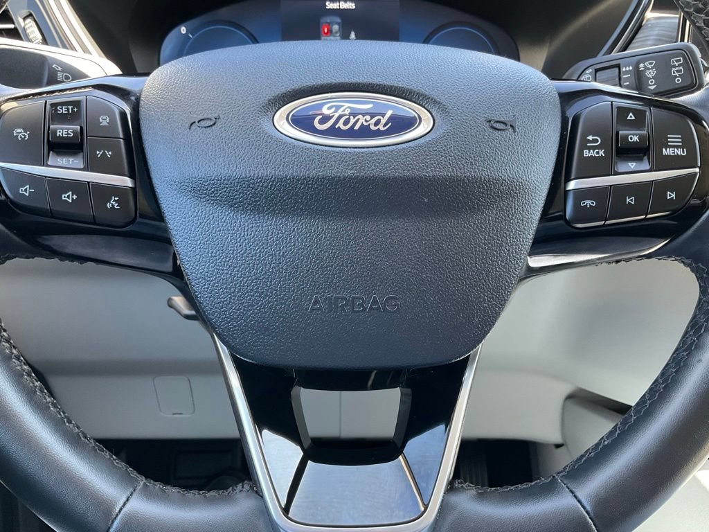 Certified 2024 Ford Escape SE w/ PHEV Premium Package FWD image 45