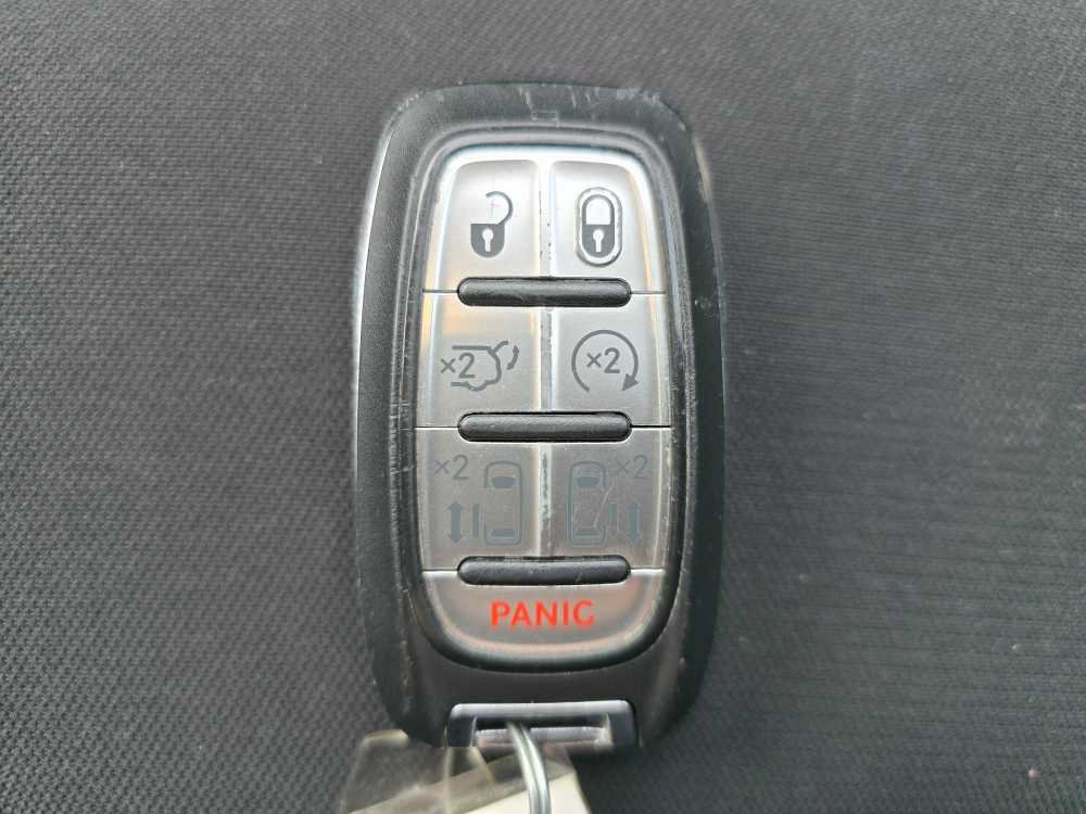 Used 2023 Chrysler Voyager LX FWD image 21