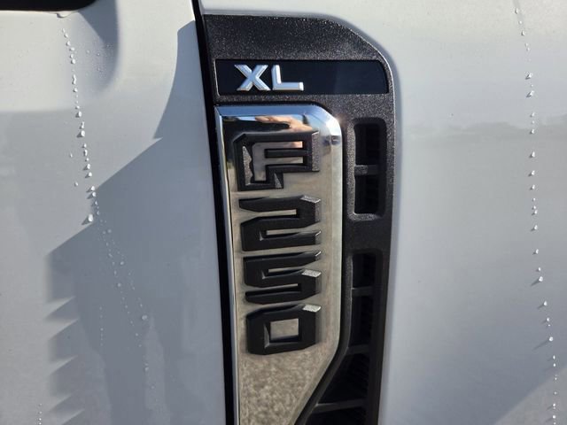 Certified 2023 Ford F250 XL w/ XL Chrome Package image 19