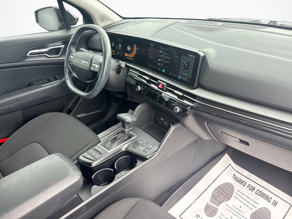 Used 2026 Kia Sportage LX w/ LX Convenience Package FWD image 14
