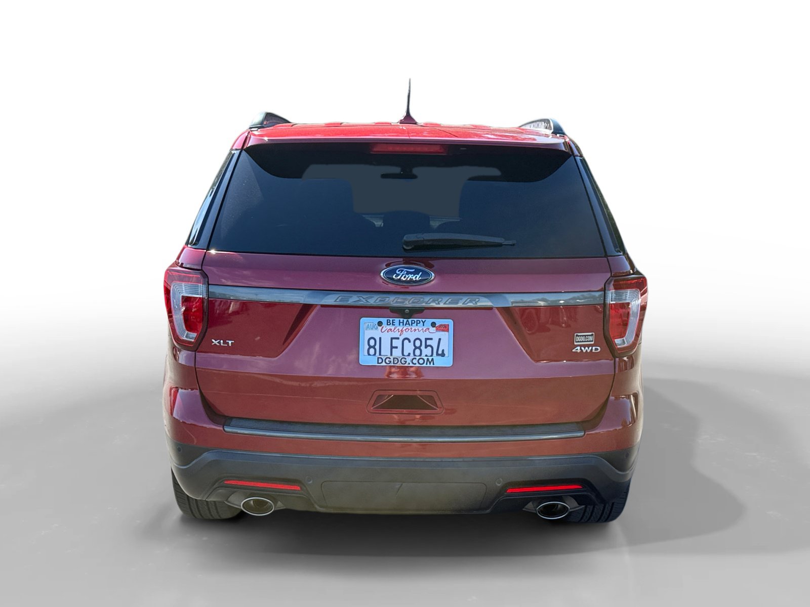 Certified 2019 Ford Explorer XLT w/ Equipment Group 202A AWD/4WD image 4