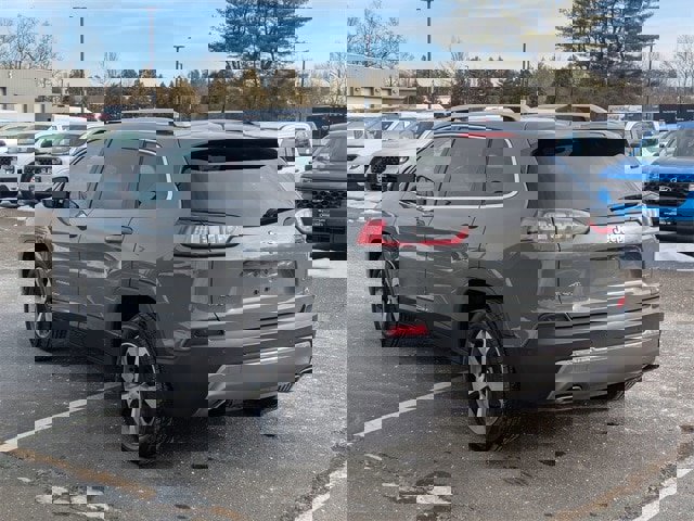 Used 2021 Jeep Cherokee Limited w/ Elite Package image 3