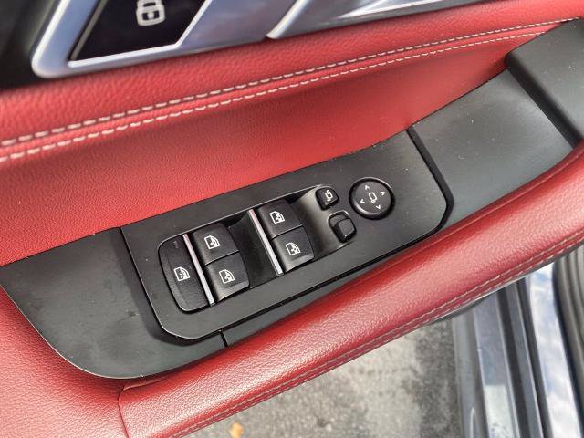Used 2020 BMW X6 M50i AWD/4WD image 15