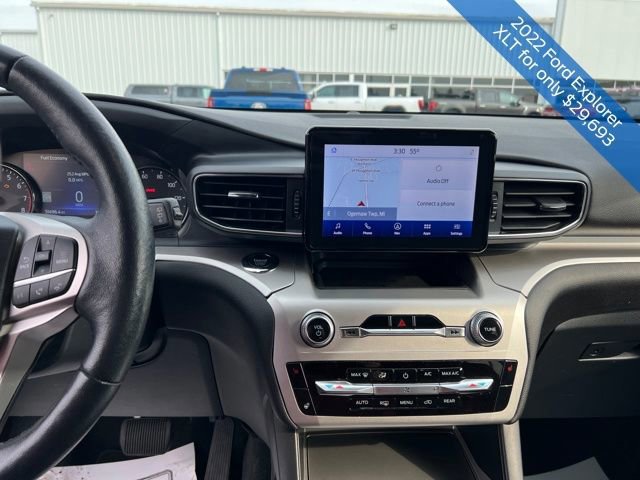 Certified 2022 Ford Explorer XLT w/ Equipment Group 202A image 26