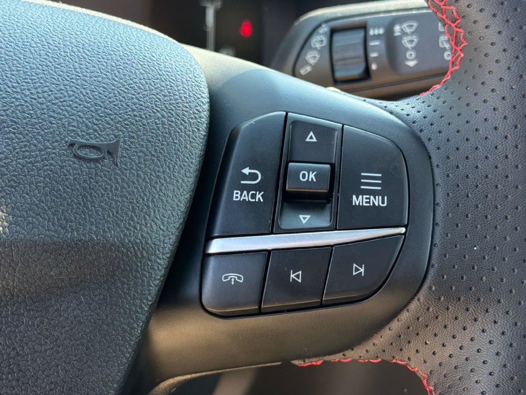 Certified 2023 Ford Escape ST-Line w/ Tech Pack #1 FWD image 38