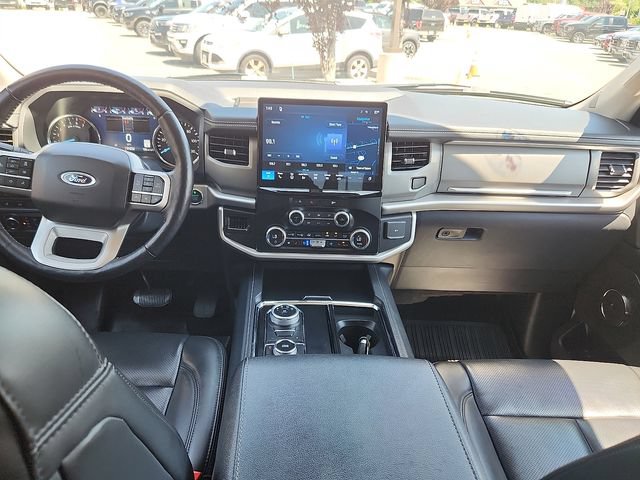 Certified 2024 Ford Expedition XLT AWD/4WD image 8