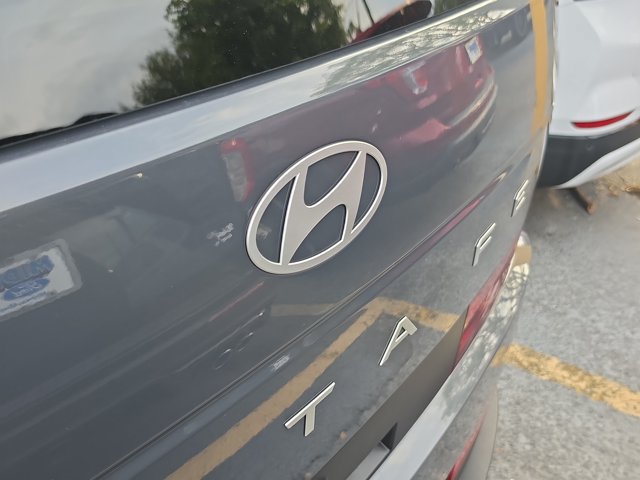 Used 2026 Hyundai Santa Fe SEL FWD image 27