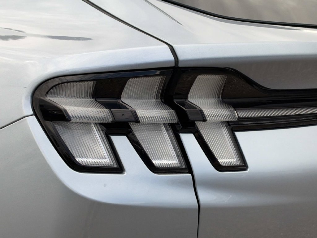Certified 2022 Ford Mustang Mach-E California Route 1 RWD image 8