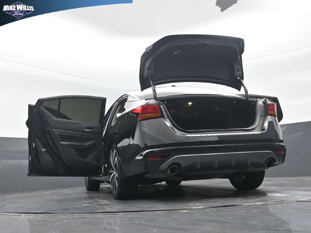 Used 2022 Nissan Altima 2.5 SR FWD image 30