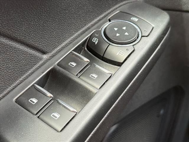 Certified 2022 Ford Escape SEL image 17