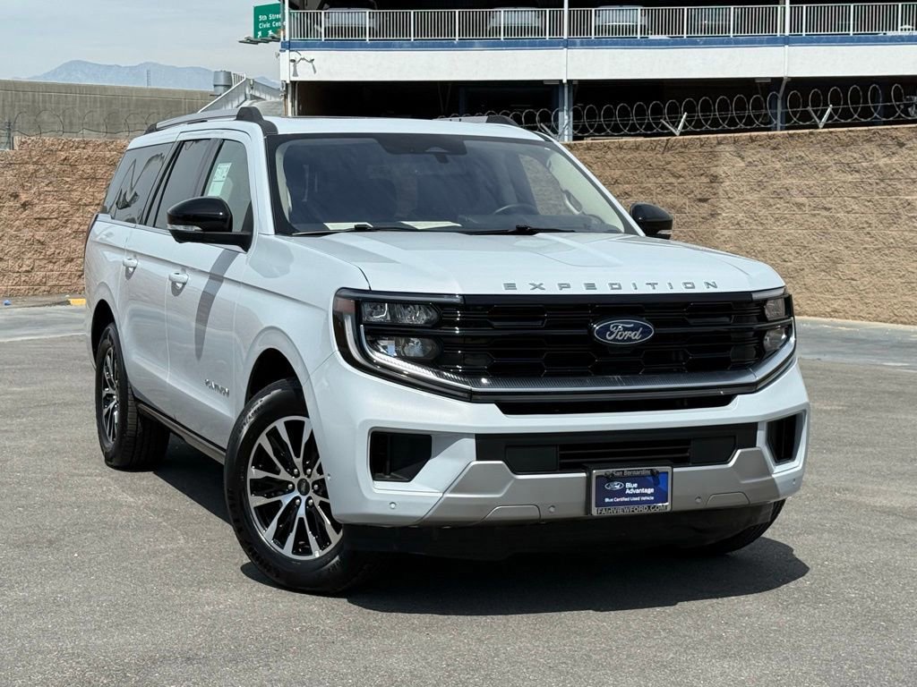 Certified 2025 Ford Expedition Max Platinum AWD/4WD video 2