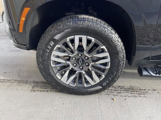 Used 2025 Chevrolet Tahoe Z71 image 10