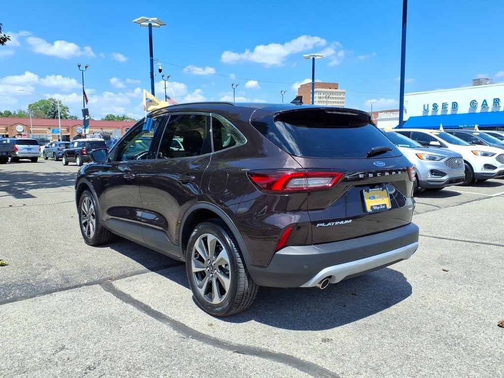 Certified 2023 Ford Escape Platinum AWD/4WD image 7