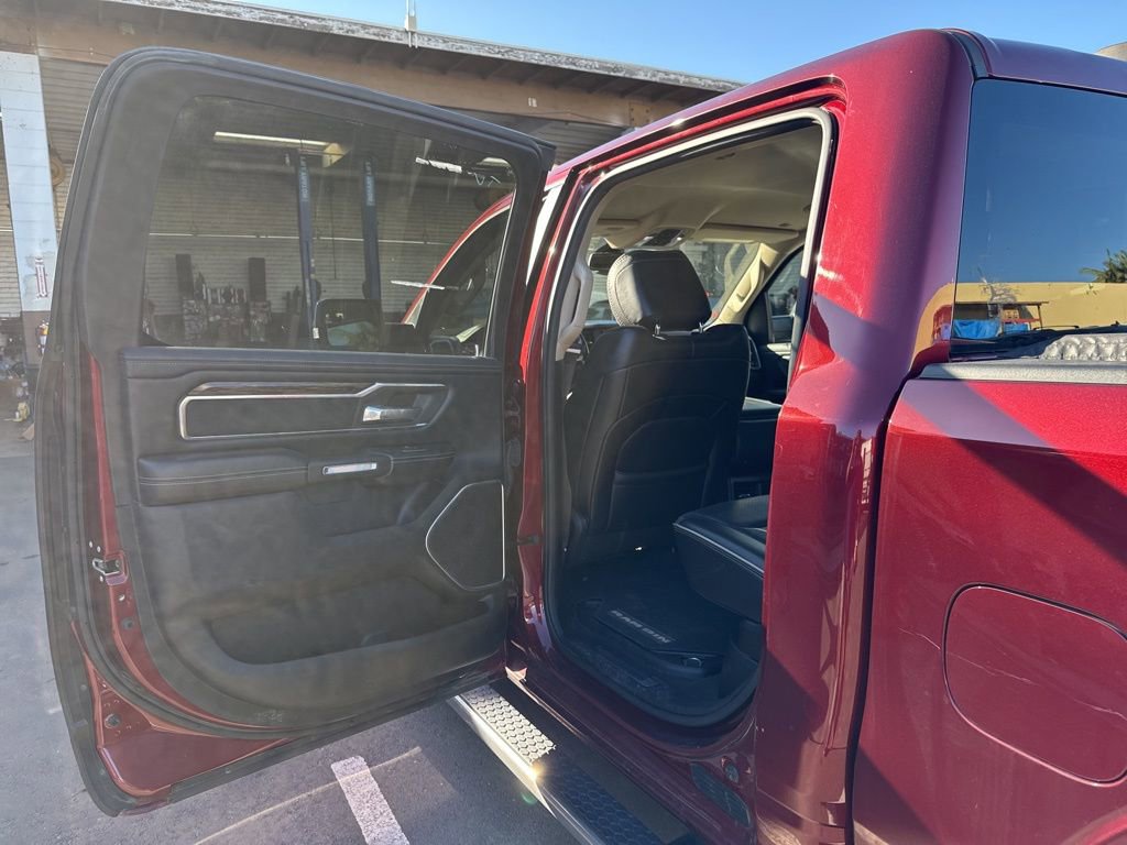 Used 2019 RAM 1500 Laramie image 11