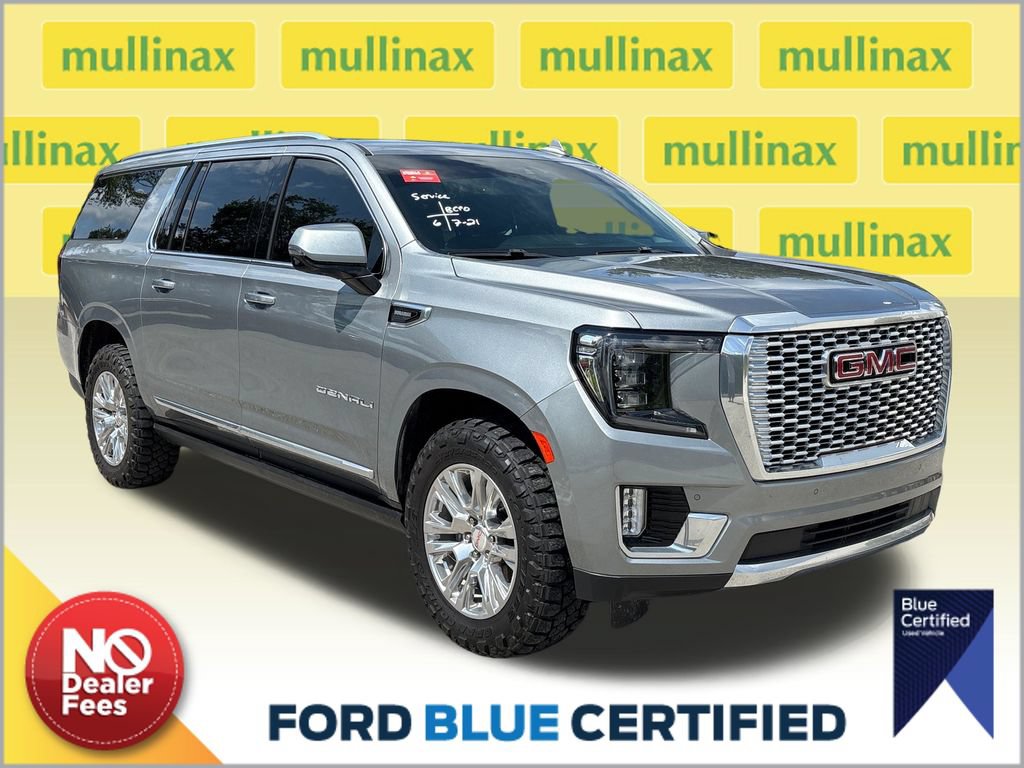 Used 2023 GMC Yukon XL Denali AWD/4WD image 1
