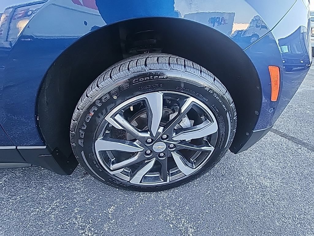 Used 2022 Chevrolet Equinox Premier AWD/4WD image 33