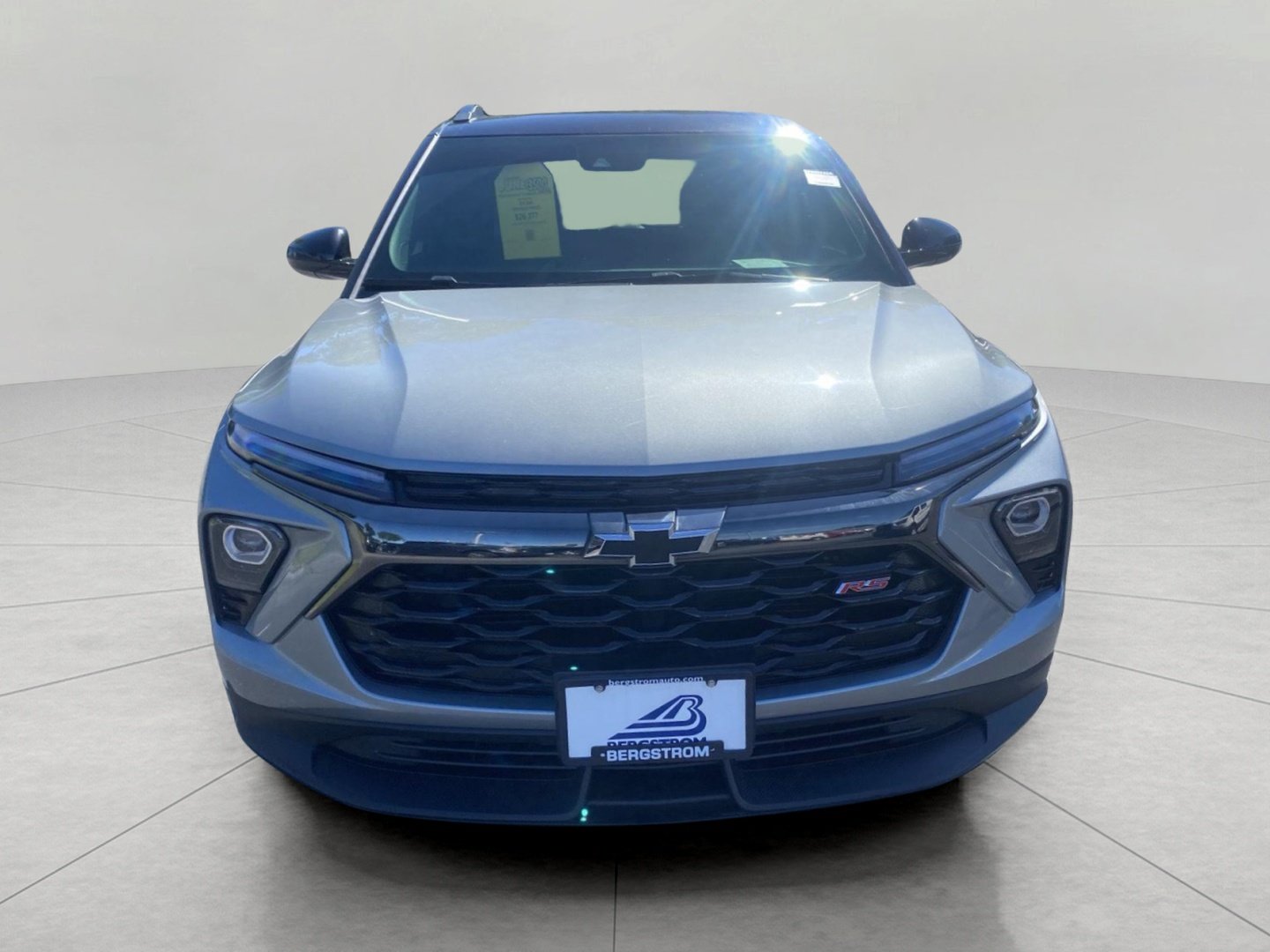 Used 2024 Chevrolet TrailBlazer RS w/ Convenience Package AWD/4WD image 8