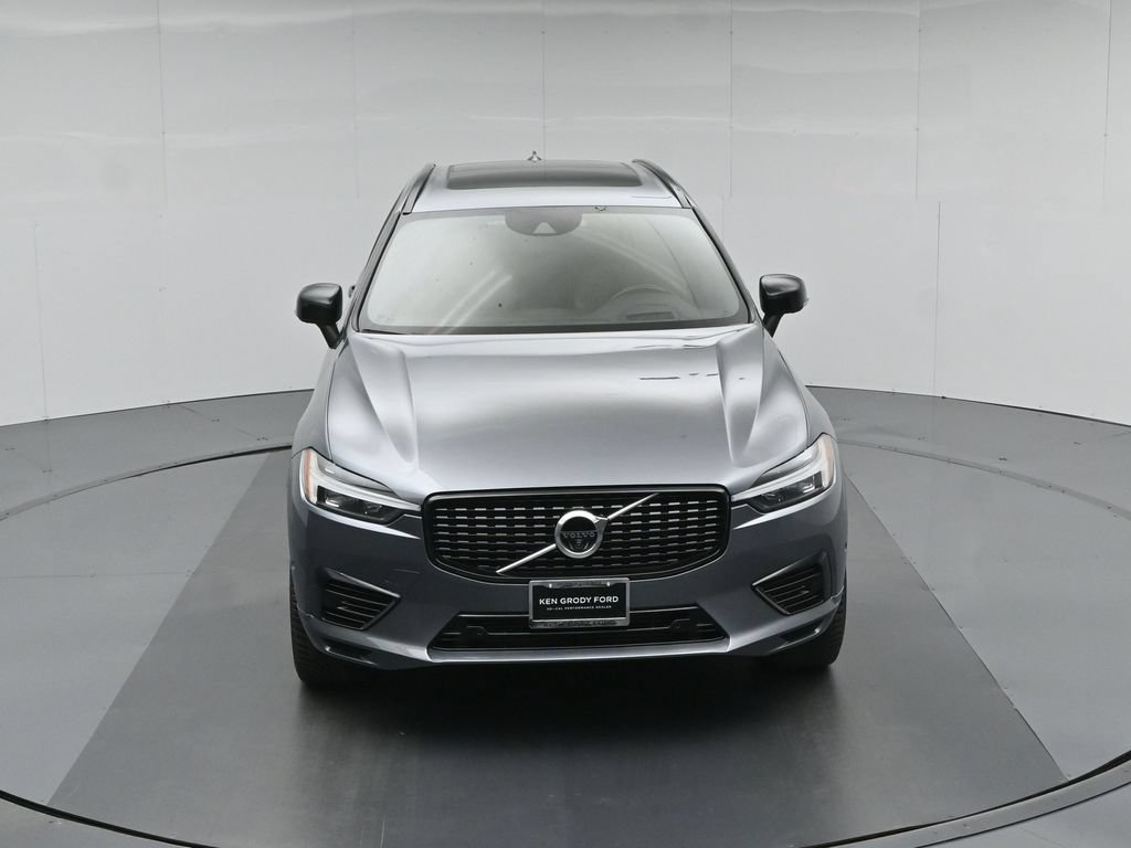 Used 2021 Volvo XC60 T8 R-Design w/ Advanced Package AWD/4WD image 41