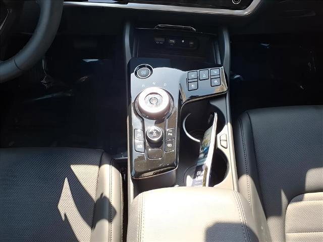 Used 2025 Kia Sportage SX Prestige image 20