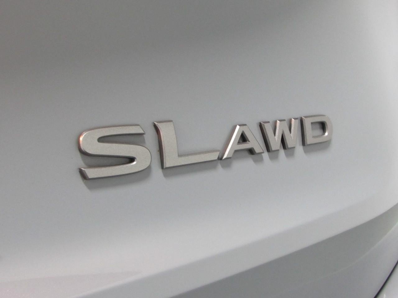 Used 2025 Nissan Rogue SL w/ Tech Package AWD/4WD image 36