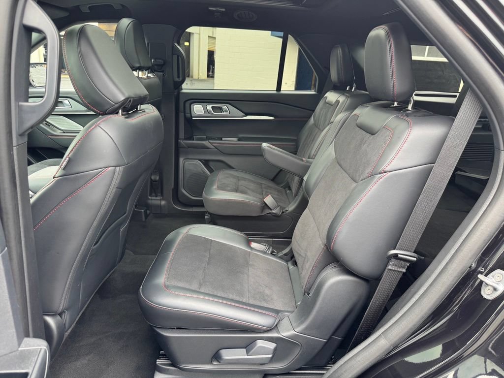 Certified 2025 Ford Explorer ST w/ Sun And Sound Package AWD/4WD image 25