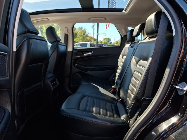 Certified 2023 Ford Edge SEL w/ Convenience Package AWD/4WD image 11