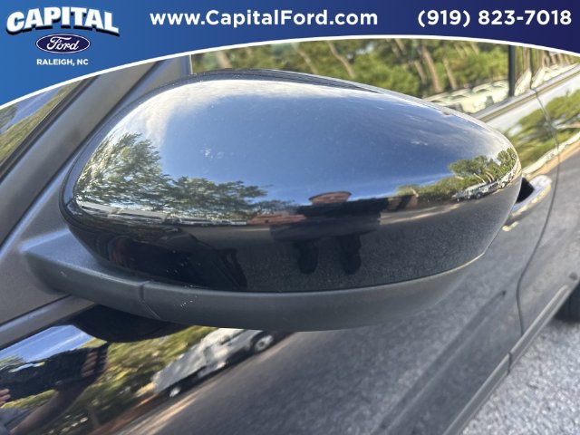 Certified 2025 Ford Escape ST-Line Select AWD/4WD image 12