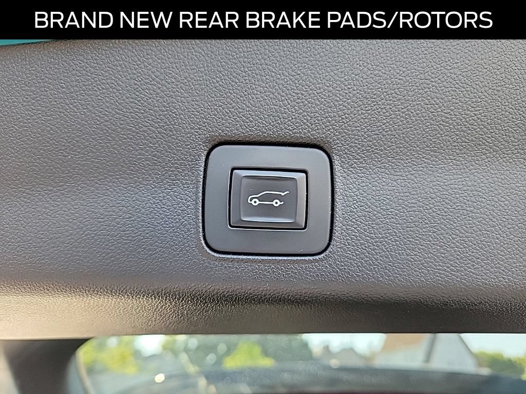 Used 2021 Chevrolet TrailBlazer RS w/ Sun and Liftgate Package AWD/4WD image 8