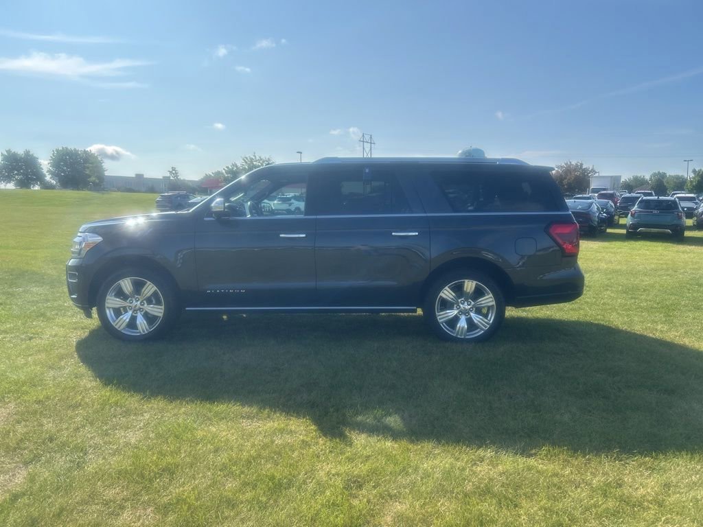 Certified 2022 Ford Expedition Max Platinum image 2