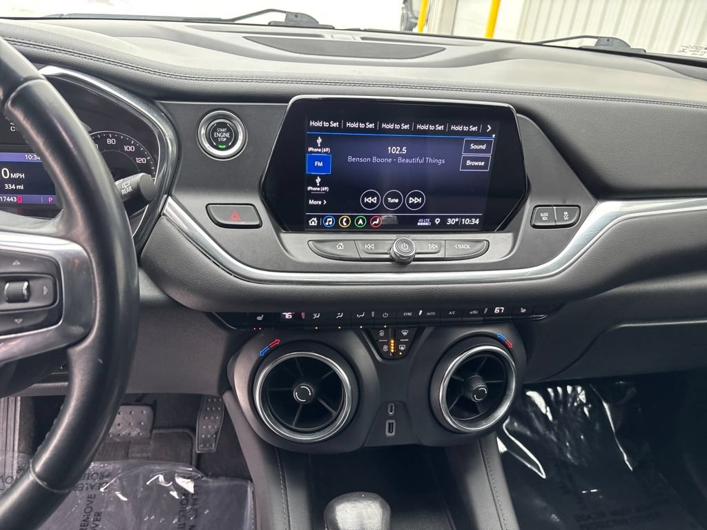 Used 2019 Chevrolet Blazer LT w/ Sound & Technology Package FWD image 14