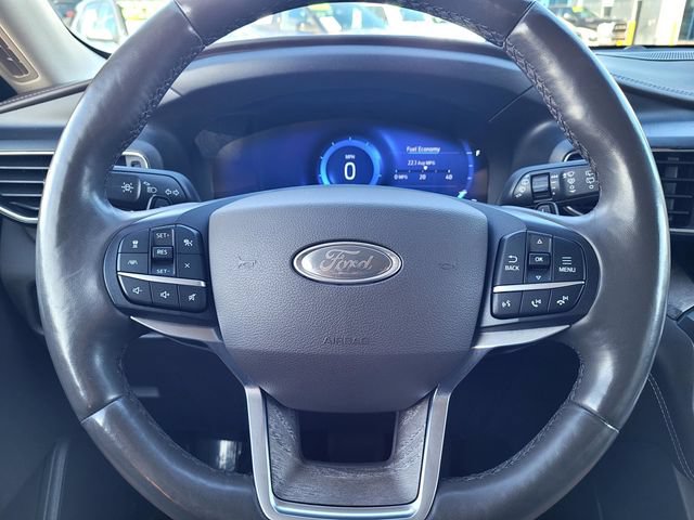 Certified 2020 Ford Explorer Platinum w/ Premium Technology Package AWD/4WD image 25