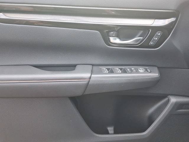 Used 2025 Honda CR-V Sport Touring image 16