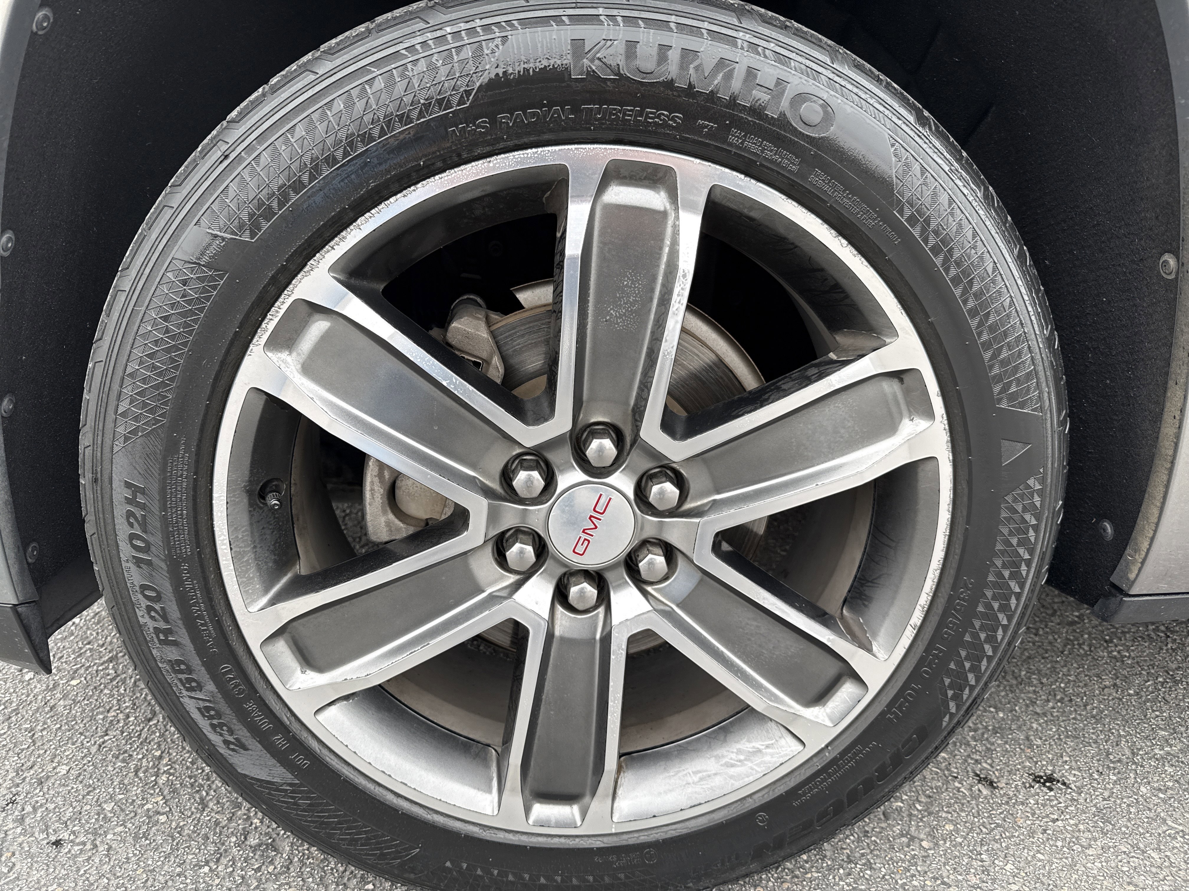 Used 2019 GMC Acadia Denali w/ Technology Package image 10