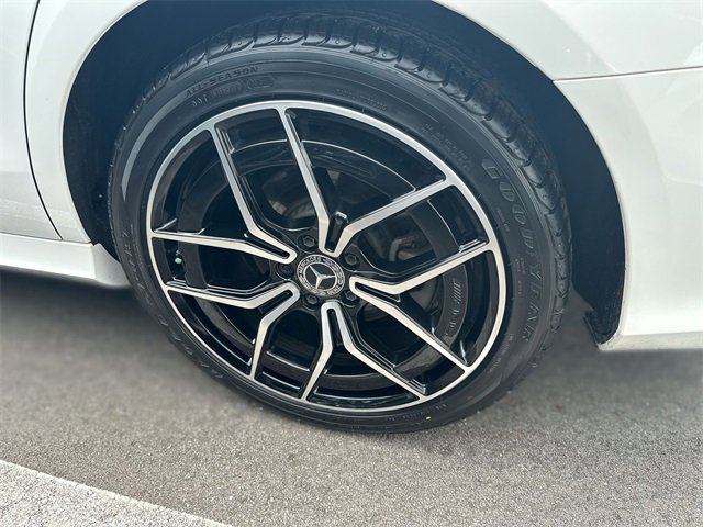 Used 2022 Mercedes-Benz E 350 Sedan image 10