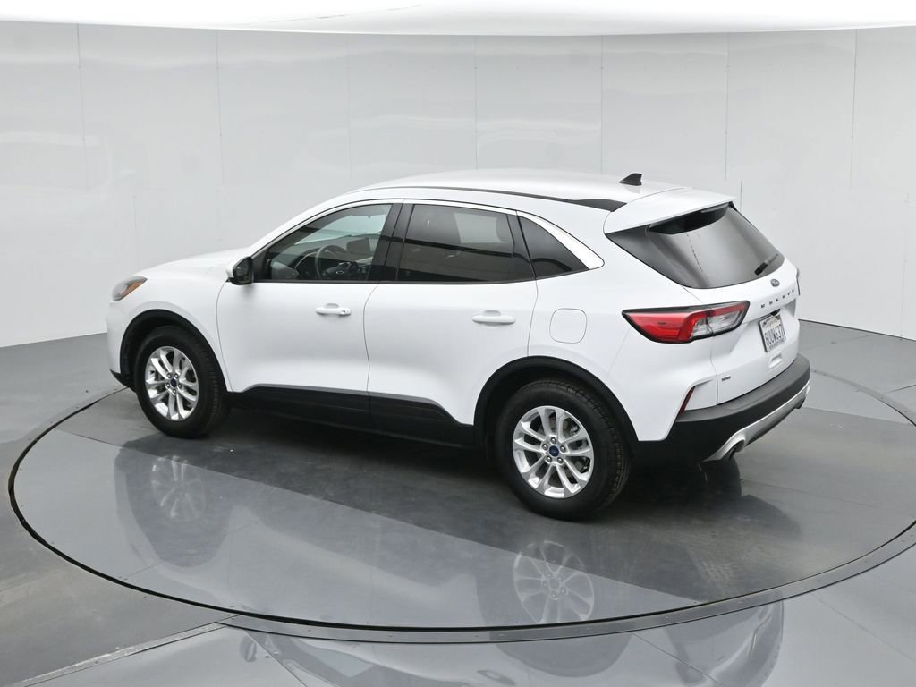 Certified 2020 Ford Escape SE image 20