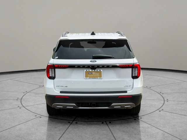 Certified 2025 Ford Explorer Active w/ Active Comfort Package AWD/4WD image 11
