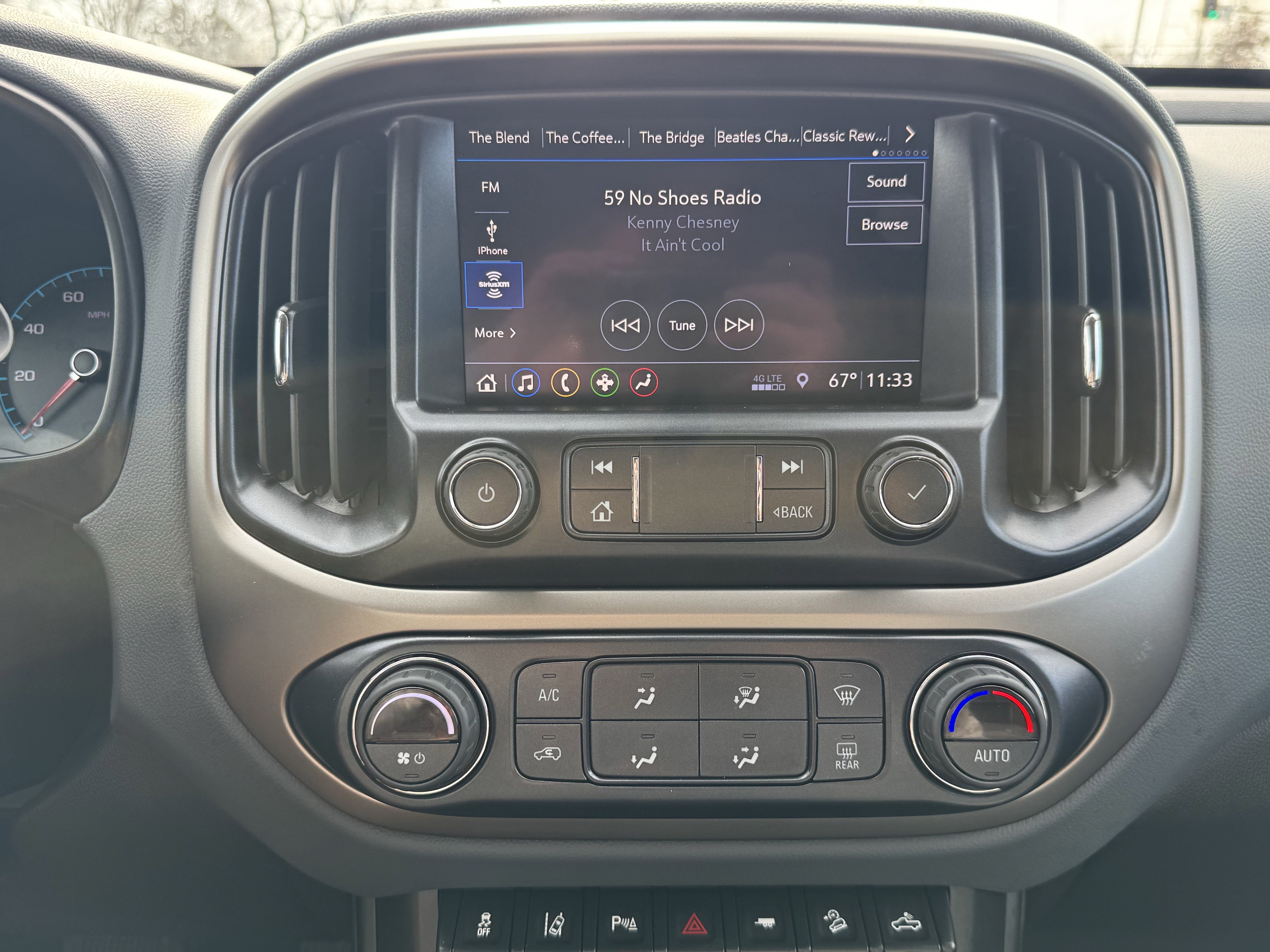 Used 2021 Chevrolet Colorado Z71 w/ Safety Package image 19