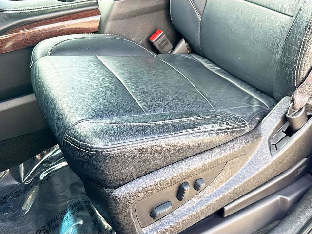 Used 2017 GMC Yukon SLE w/ Convenience Package AWD/4WD image 16