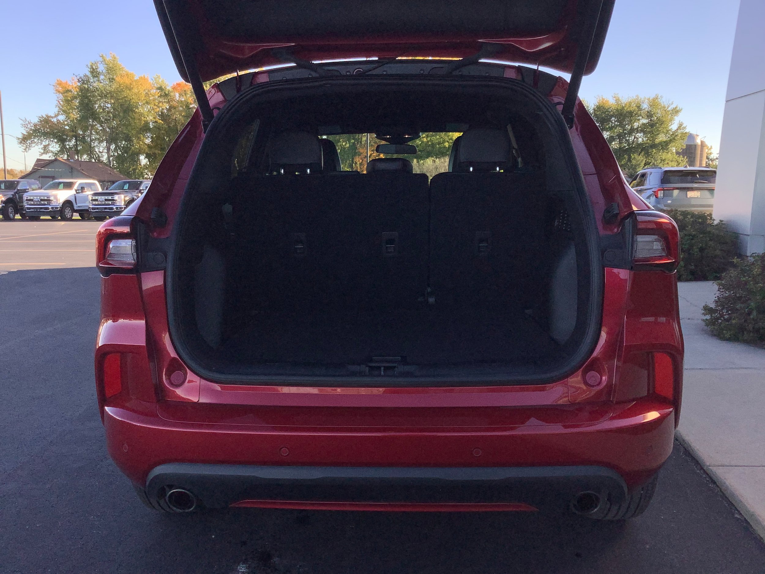 Certified 2024 Ford Escape ST-Line w/ Tech Pack #1 AWD/4WD image 6