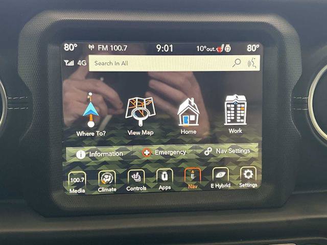 Used 2022 Jeep Wrangler Unlimited Sahara w/ Cold Weather Group image 13