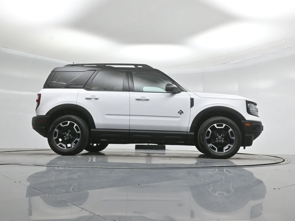 Certified 2022 Ford Bronco Sport Outer Banks w/ Tech Package image 12