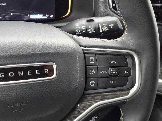 Used 2022 Jeep Wagoneer Series II AWD/4WD image 25