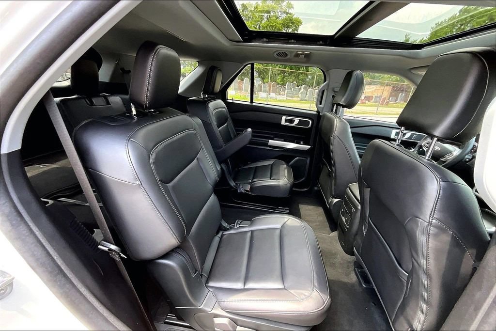 Certified 2023 Ford Explorer XLT w/ Equipment Group 202A AWD/4WD image 26